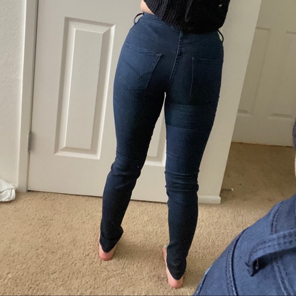 Jeans 👖 ( 2) - Picture 6 of 11